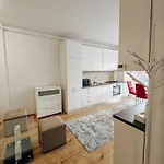 Park Near Iulius Mall, Wi-fi, Walk-in Showe *