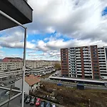 Park Near Iulius Mall, Wi-fi, Walk-in Showe Kluž