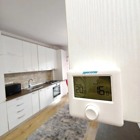 Park Near Iulius Mall, Wi-fi, Walk-in Showe