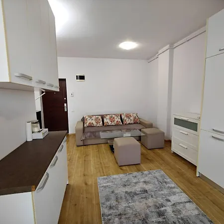 Apartman Park Near Iulius Mall, Wi-fi, Walk-in Showe