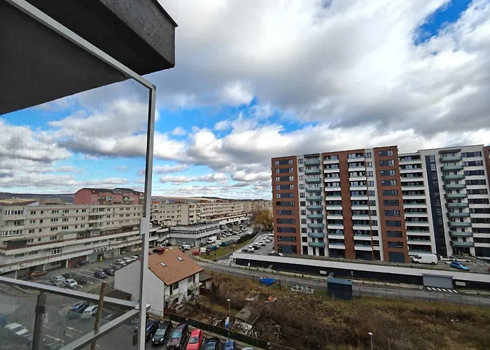 Park Near Iulius Mall, Wi-fi, Walk-in Showe Apartment *