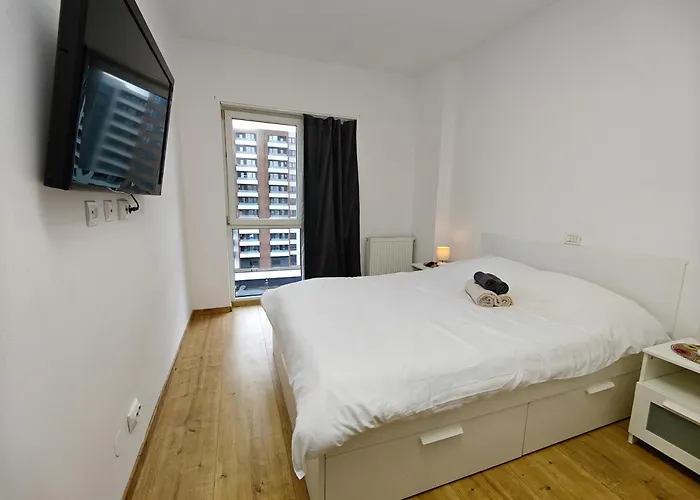 Park Near Iulius Mall, Wi-fi, Walk-in Showe 아파트 *